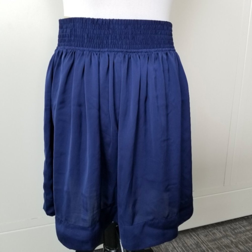 Banana Republic Silky Blue Skirt with Pockets SP